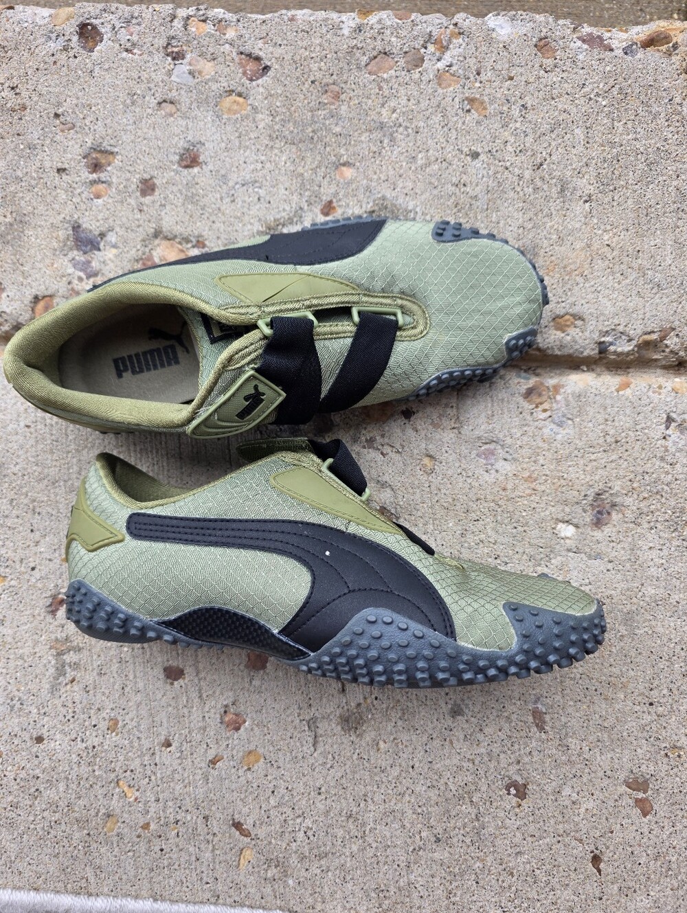 Y2K Vtg RARE🔥PUMA Mostro Green Black Velcro Strap Riding Sneakers Women's 6.5